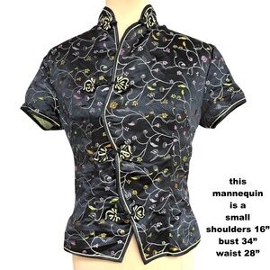 top XS vintage Chinese cheongsam w/mandarin collar cap sleeve fitted cropped